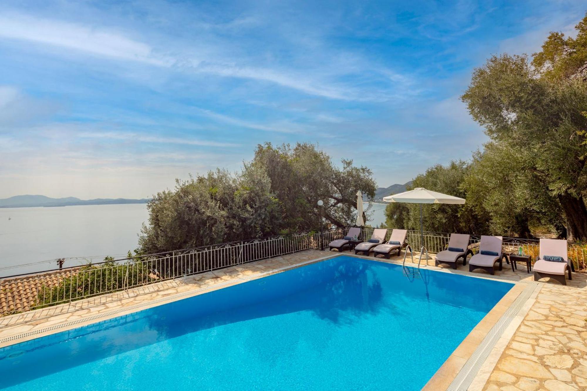 Villa Nafsika Nisaki  Ngoại thất bức ảnh