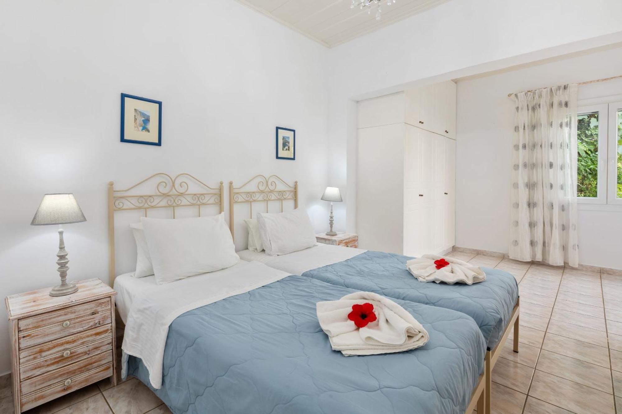 Villa Nafsika Nisaki  Ngoại thất bức ảnh