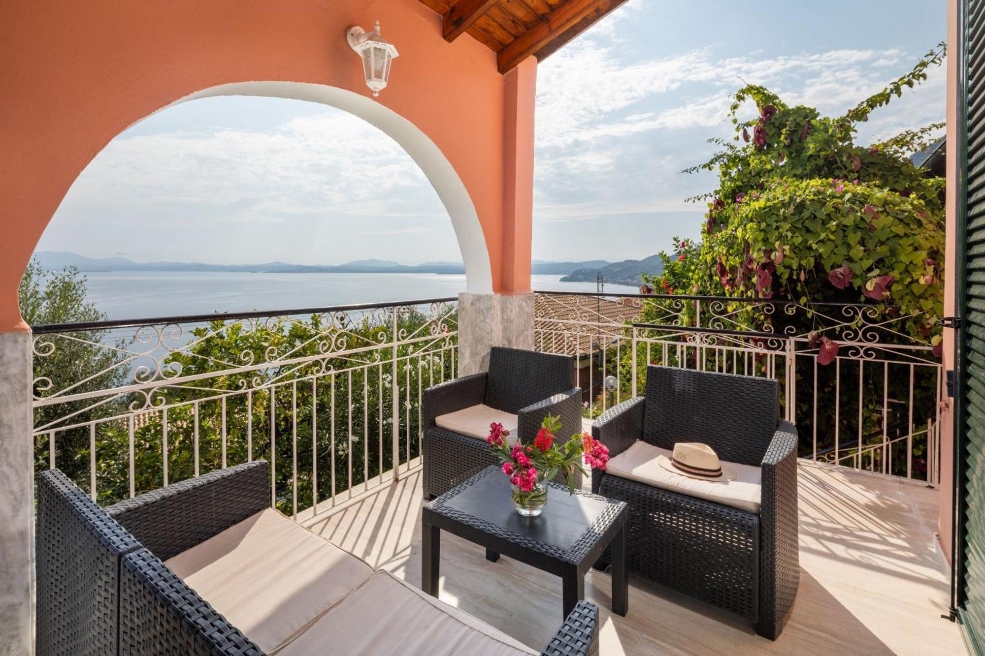 Villa Nafsika Nisaki  Ngoại thất bức ảnh